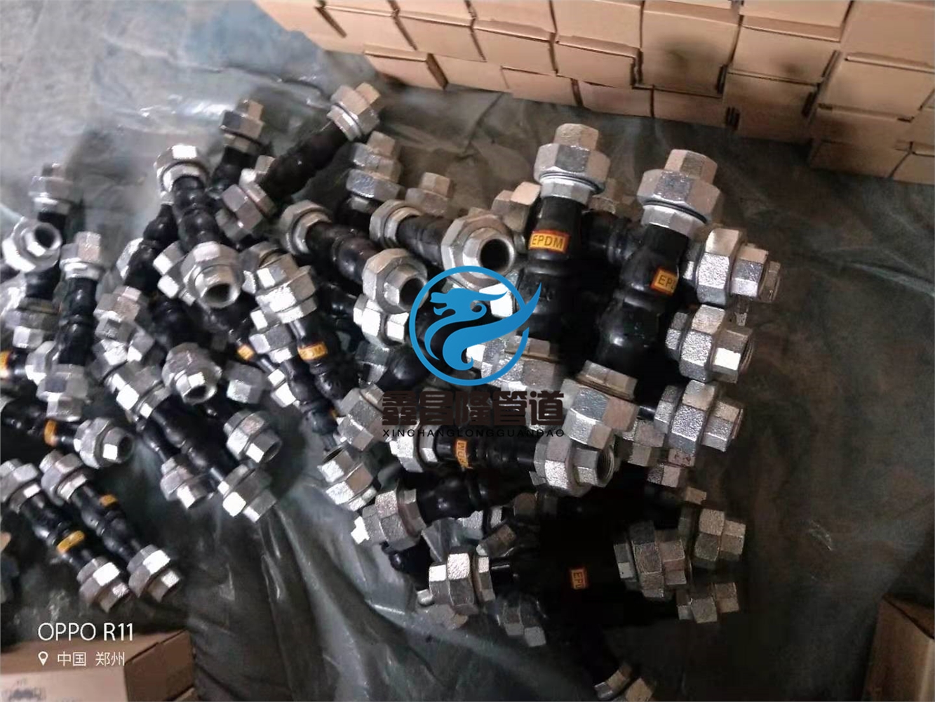 防水套管生产现场,管道伸缩器生产现场,传力讨论生产现场,伸缩讨论生产现场,橡胶讨论生产现场,法兰伸缩节生产现场-鑫昌隆